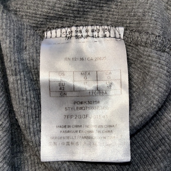 Guess sequin gray tank top size Medium - Picture 6 of 6